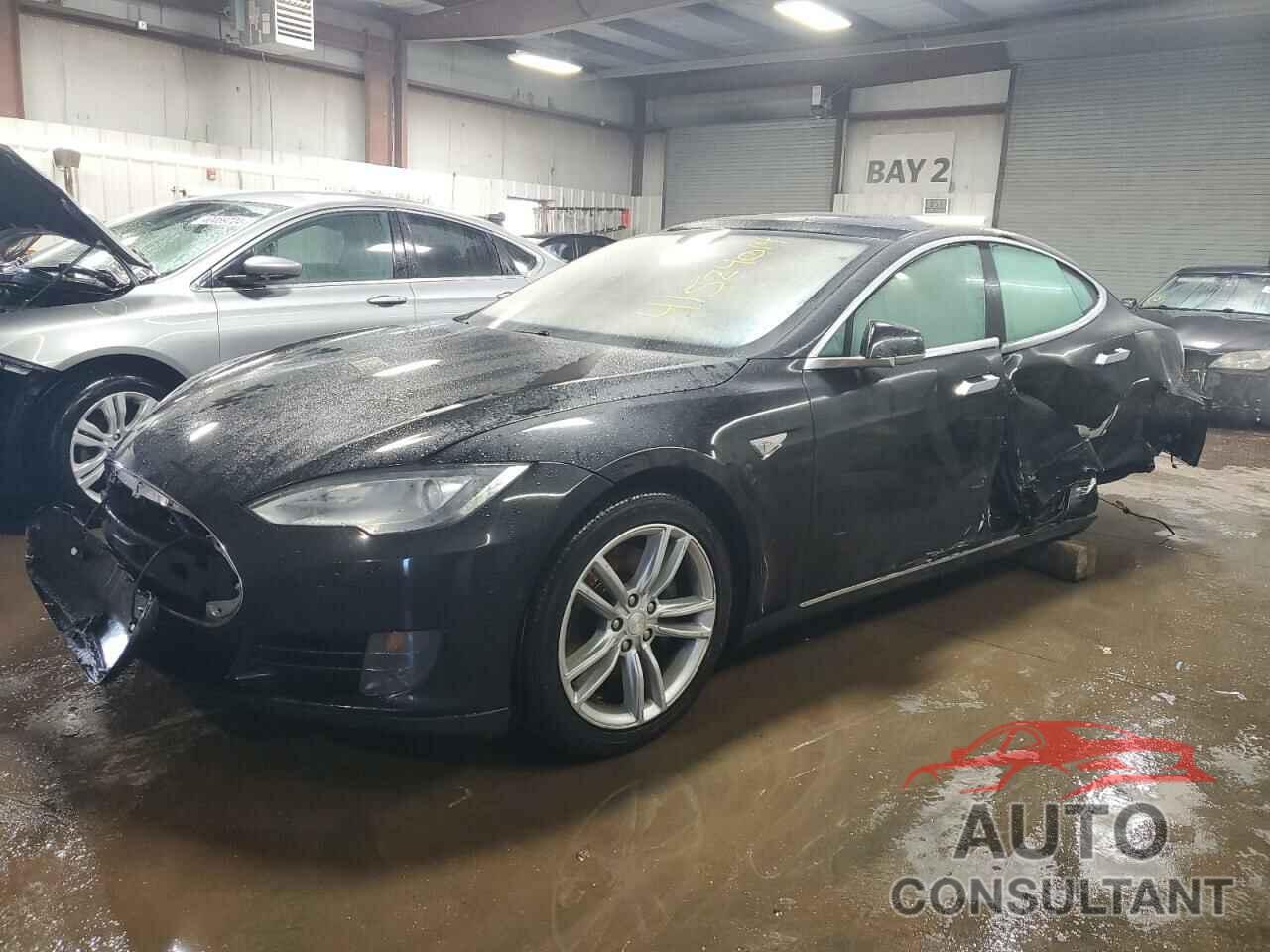 TESLA MODEL S 2016 - 5YJSA1E22GF122831