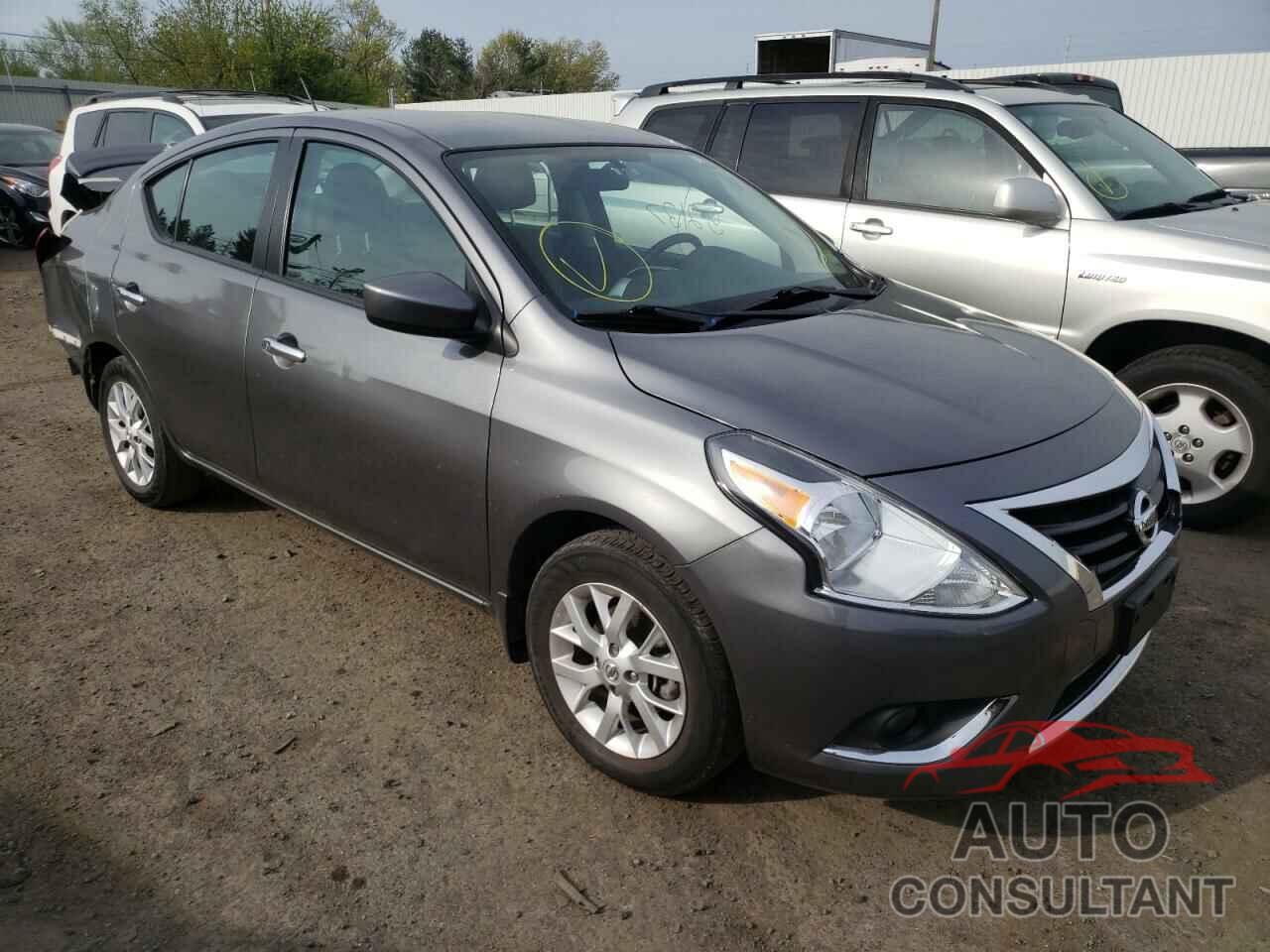 NISSAN VERSA 2018 - 3N1CN7AP4JL833357