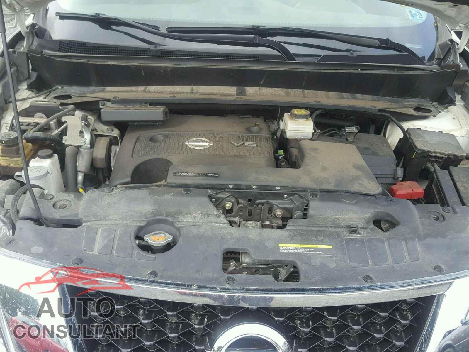 NISSAN PATHFINDER 2015 - 5N1AR2MM2FC606857
