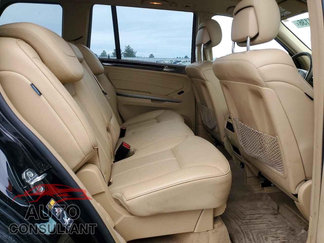 MERCEDES-BENZ GL 2012 - 4JGBF2FE3CA801313