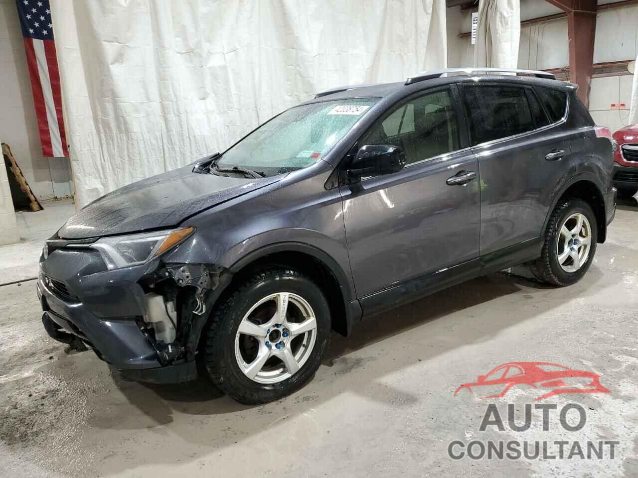 TOYOTA RAV4 2017 - JTMBFREV2HJ154683