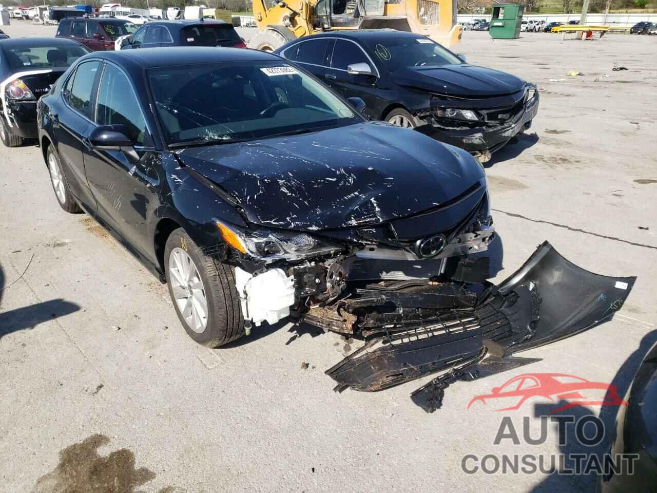 TOYOTA CAMRY 2022 - 4T1C11AK3NU039421
