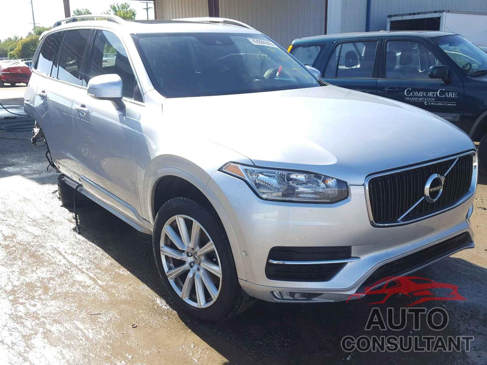 VOLVO XC90 T5 2016 - YV4102XK4G1088057