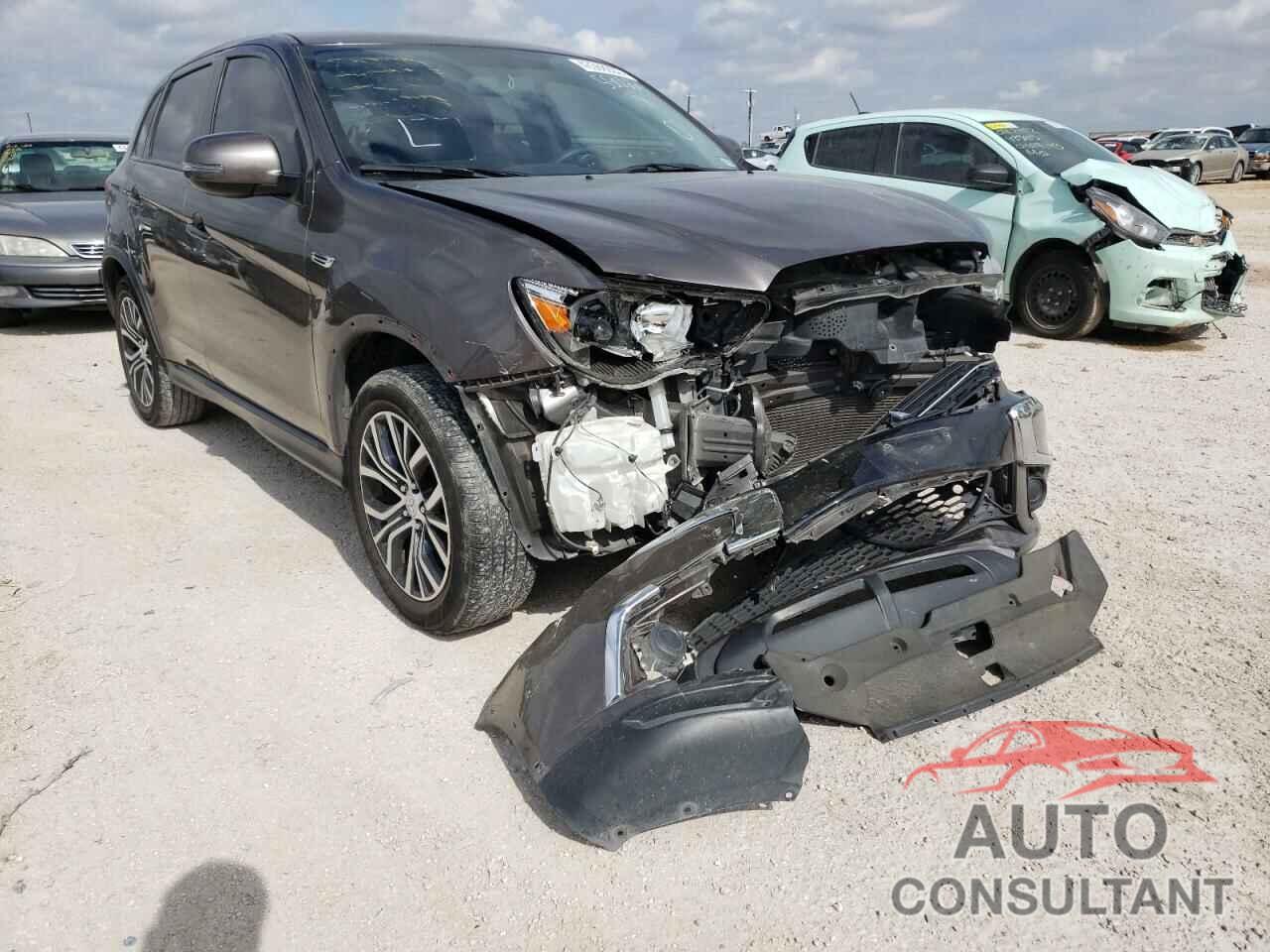 MITSUBISHI OUTLANDER 2019 - JA4AP3AU6KU005843