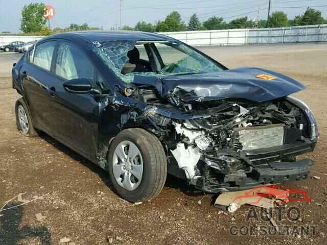KIA FORTE 2018 - 3KPFK4A78JE218610