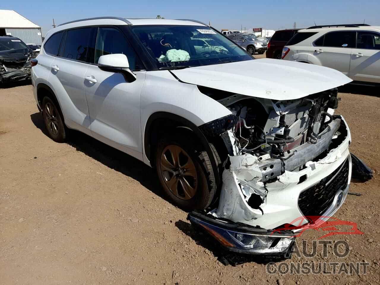 TOYOTA HIGHLANDER 2022 - 5TDAARAH7NS509999