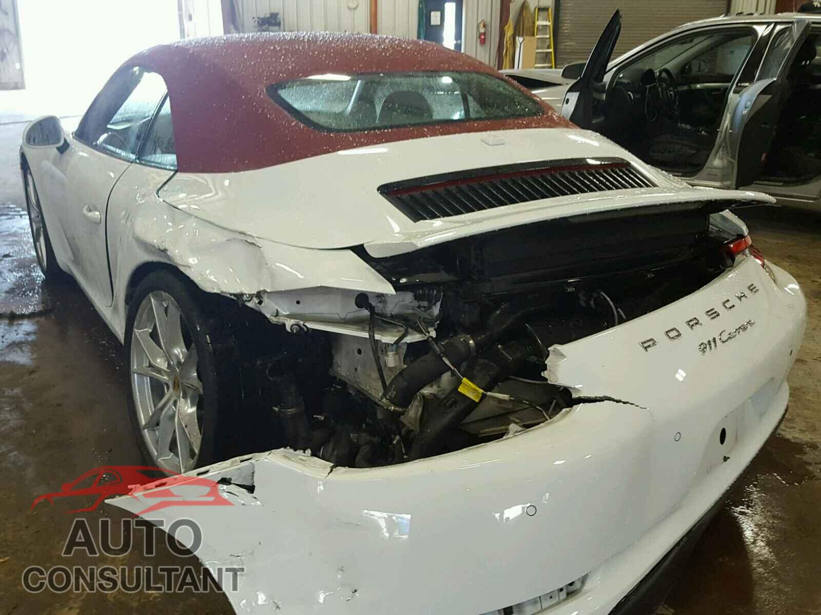 PORSCHE 911 2017 - WP0CA2A99HS142480