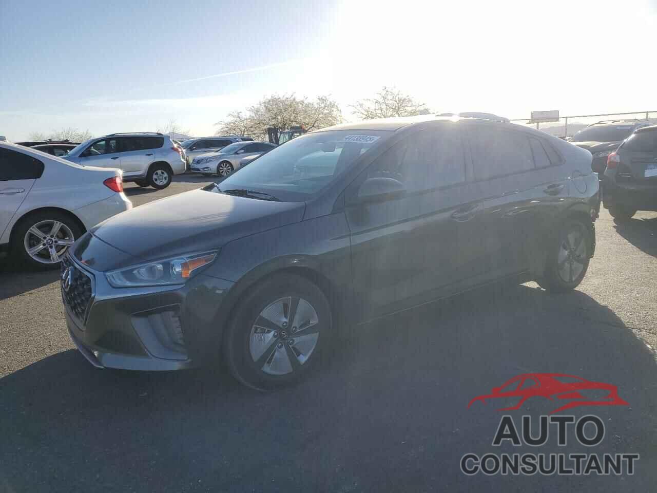 HYUNDAI IONIQ 2022 - KMHC65LC2NU281311