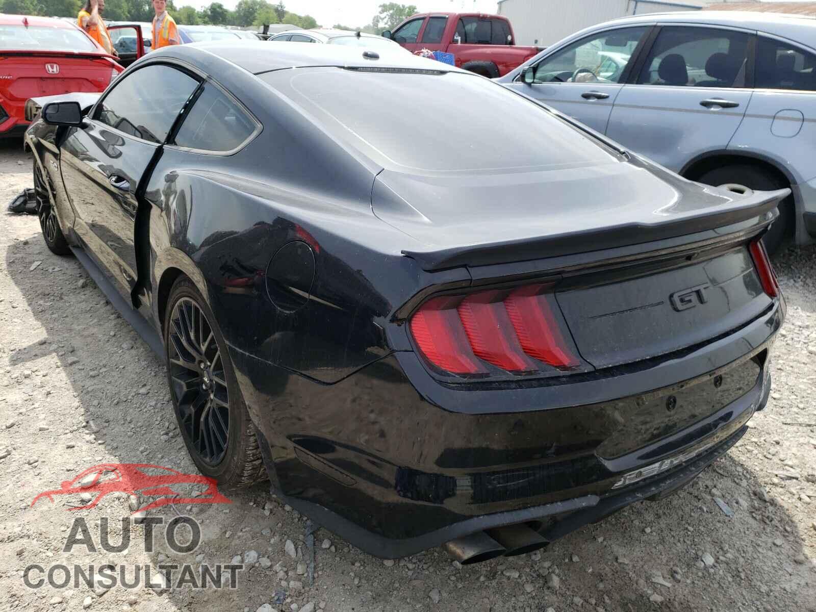 FORD MUSTANG 2018 - 1FA6P8CF7J5122000