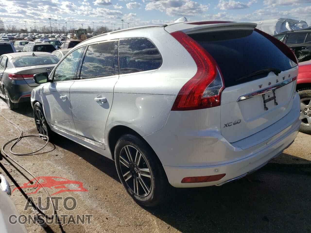 VOLVO XC60 2016 - YV449MRM4G2925199