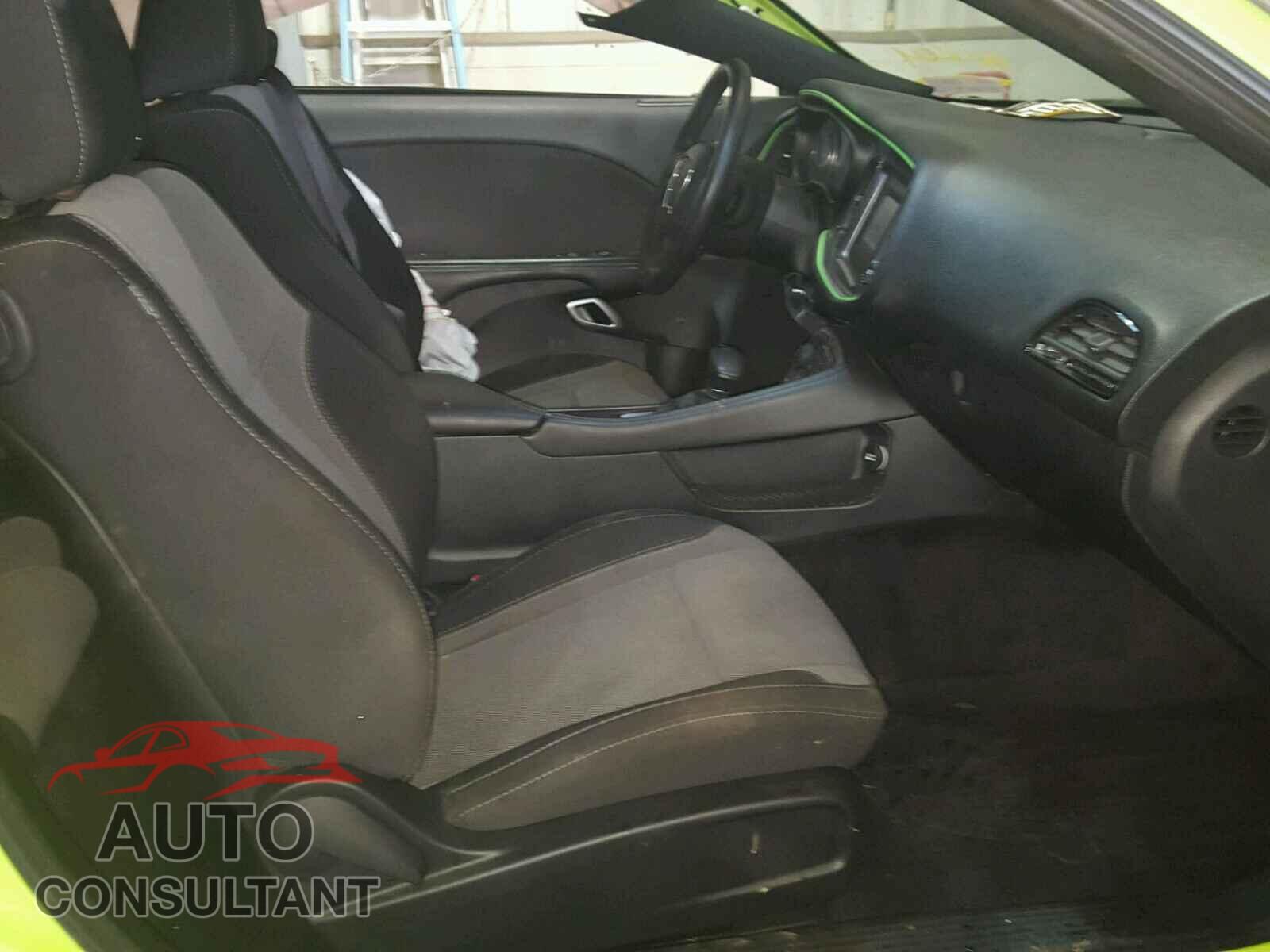 DODGE CHALLENGER 2015 - 2C3CDZAT5FH878210