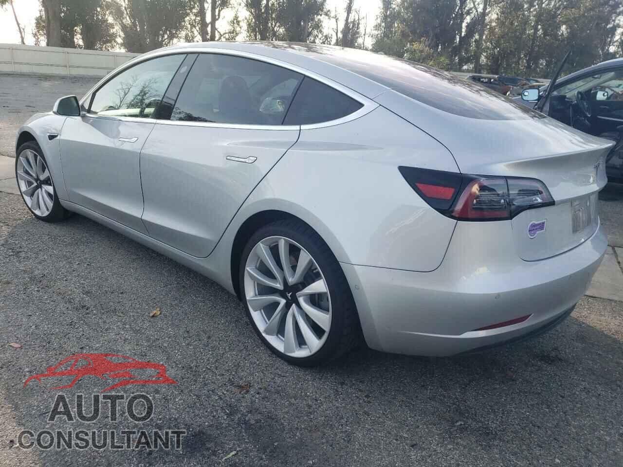 TESLA MODEL 3 2018 - 5YJ3E1EA3JF044132