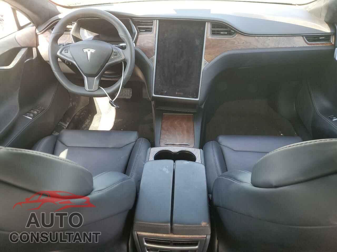 TESLA MODEL S 2020 - 5YJSA1E26LF356643