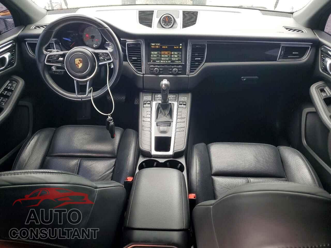 PORSCHE MACAN 2016 - WP1AB2A50GLB47561