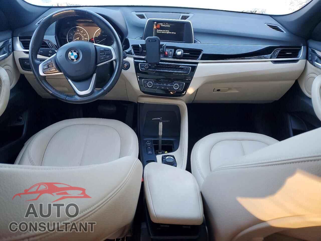 BMW X1 2017 - WBXHT3C37H5F73676
