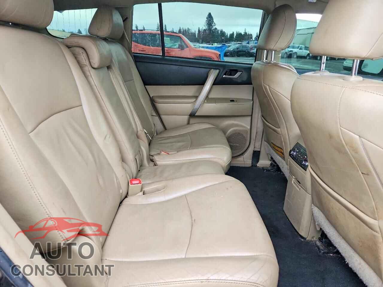 TOYOTA HIGHLANDER 2012 - 5TDBK3EH4CS112708