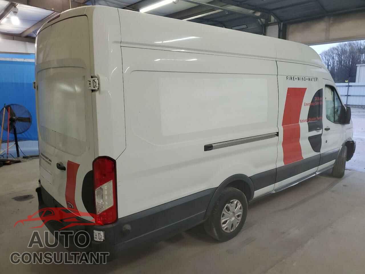 FORD TRANSIT 2017 - 1FTYR3XMXHKA54005