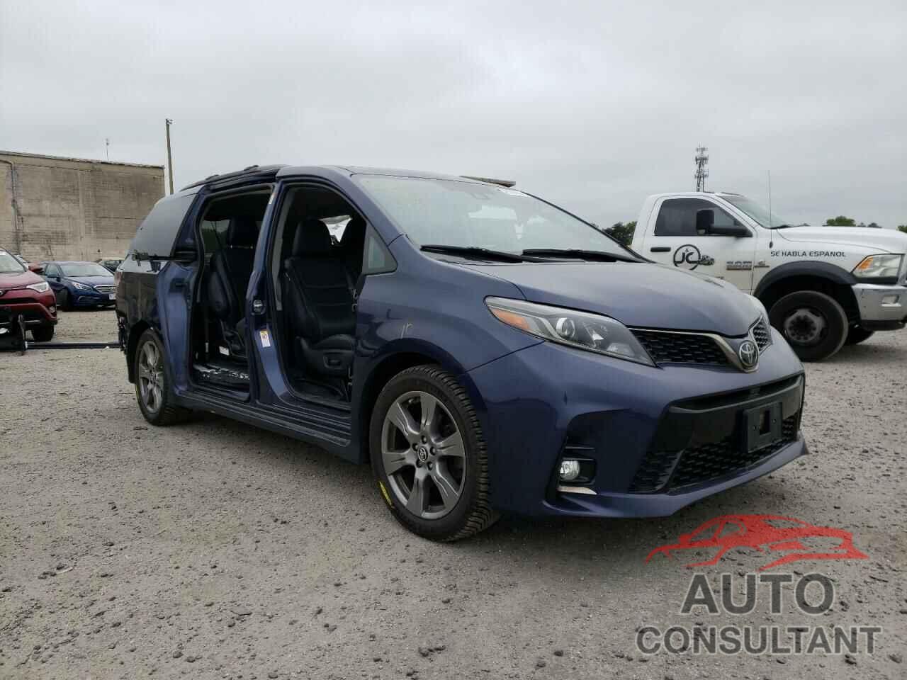 TOYOTA SIENNA 2018 - 5TDXZ3DC6JS924564