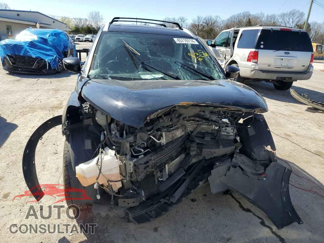 NISSAN KICKS 2019 - 3N1CP5CU3KL561063