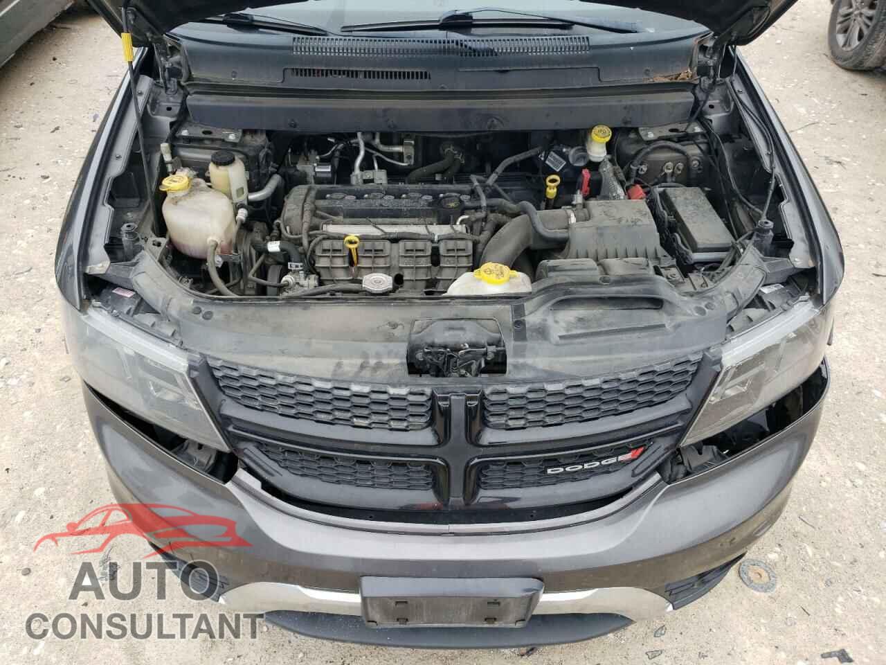 DODGE JOURNEY 2017 - 3C4PDCGB4HT529302