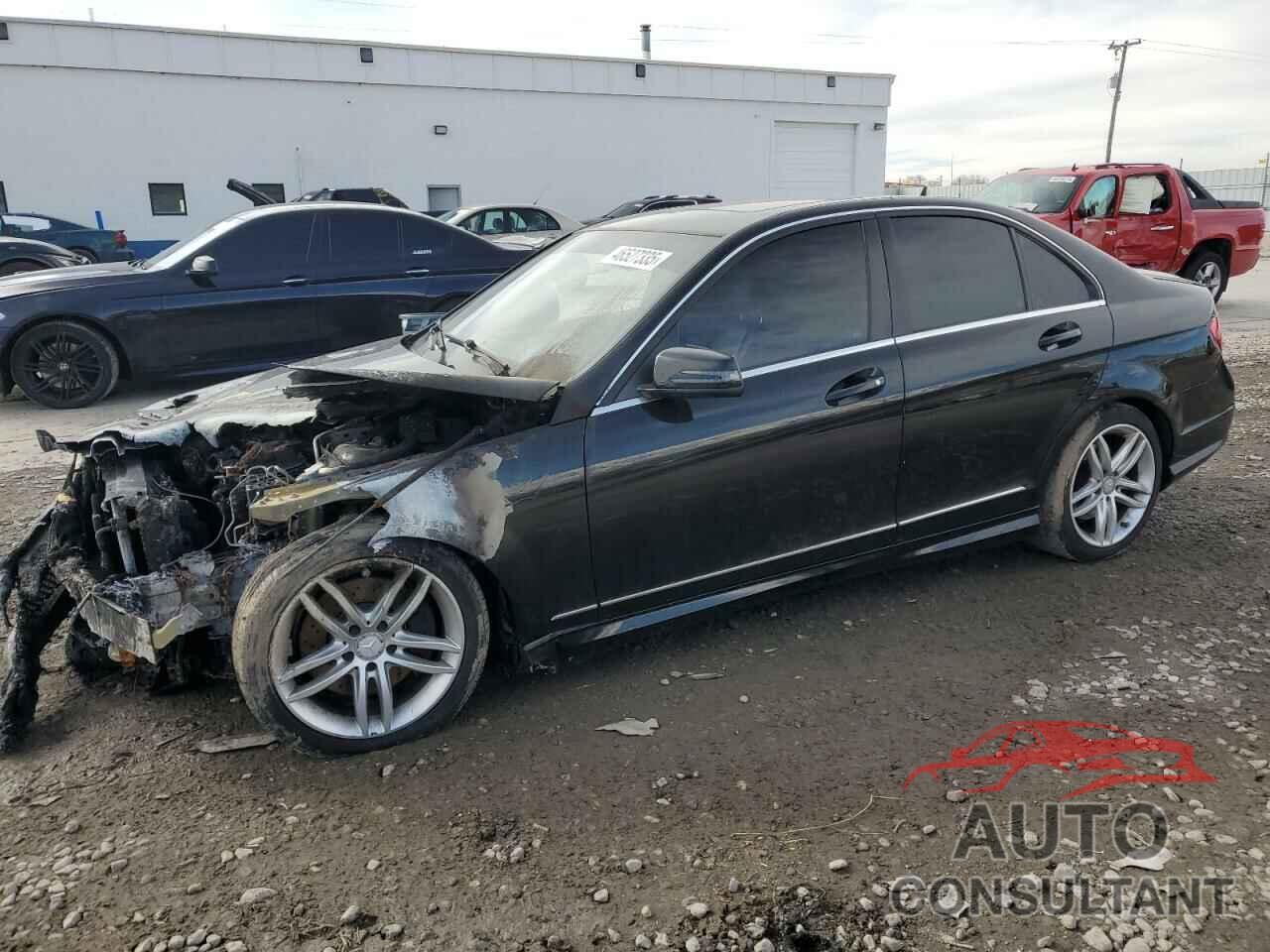 MERCEDES-BENZ C-CLASS 2013 - WDDGF8ABXDR269982