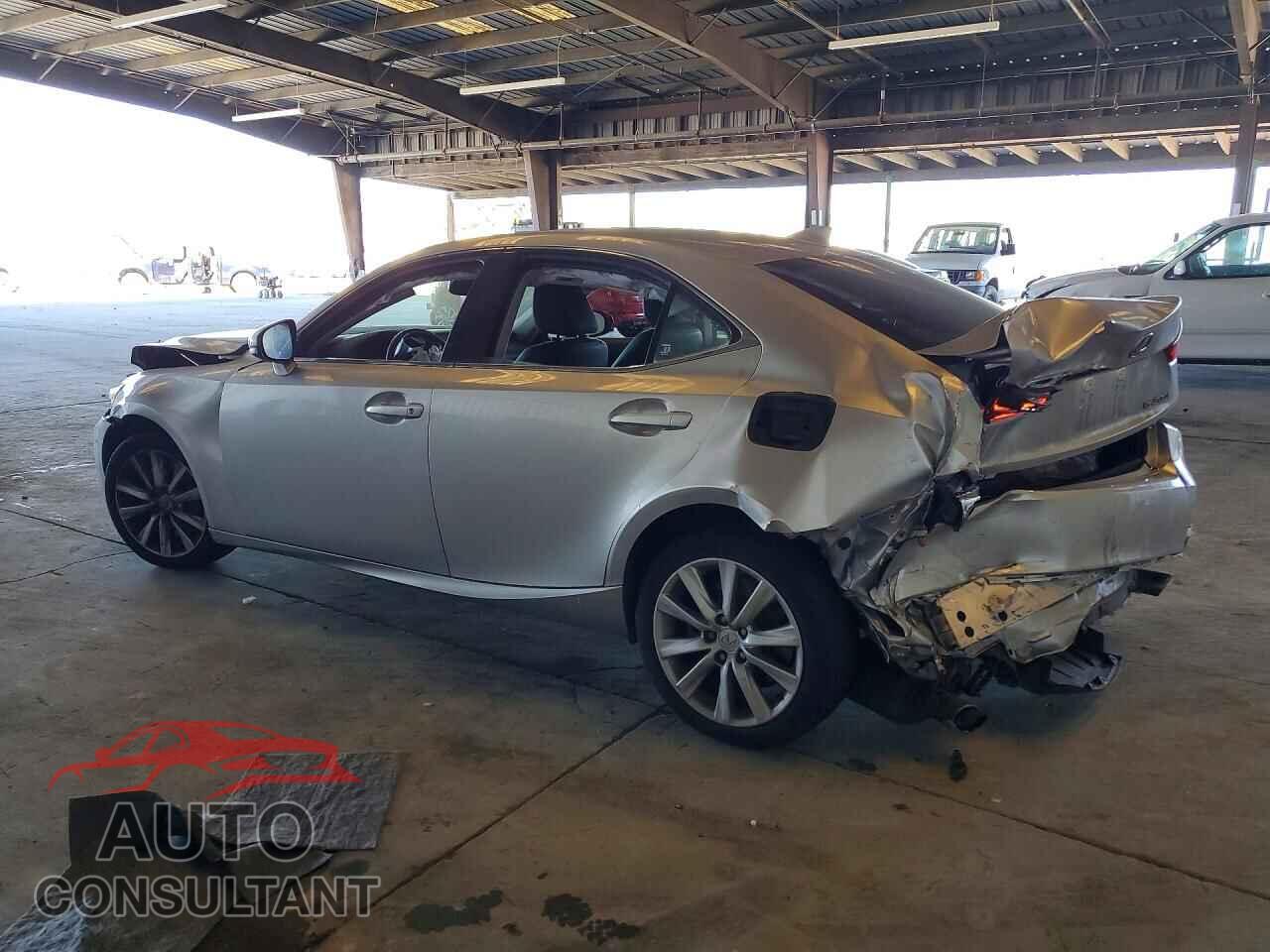 LEXUS IS 2016 - JTHBA1D21G5009115
