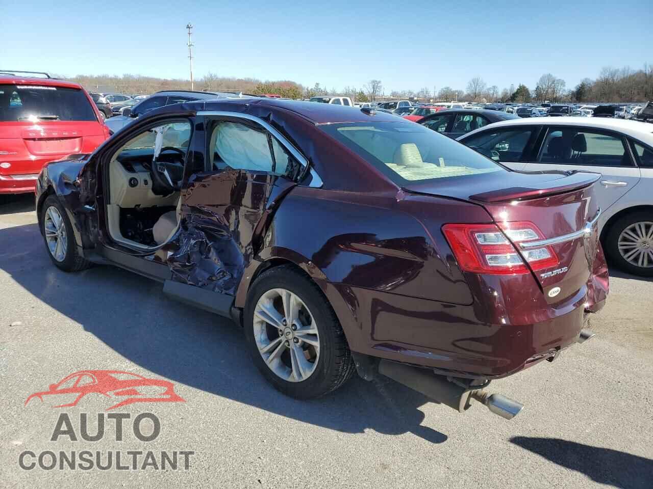 FORD TAURUS 2019 - 1FAHP2E82KG102604