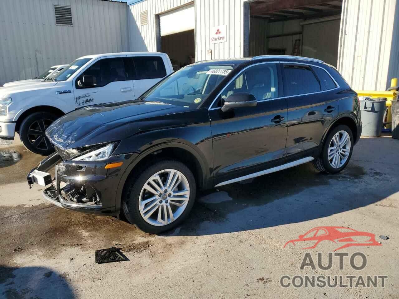 AUDI Q5 2018 - WA1BNAFY3J2073828