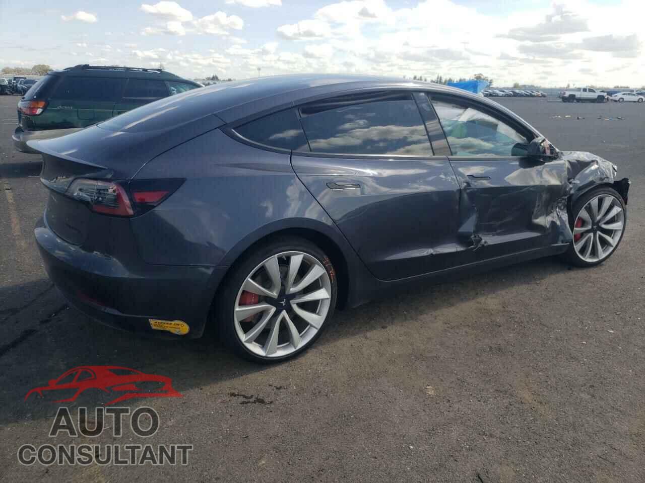 TESLA MODEL 3 2018 - 5YJ3E1EB5JF081773