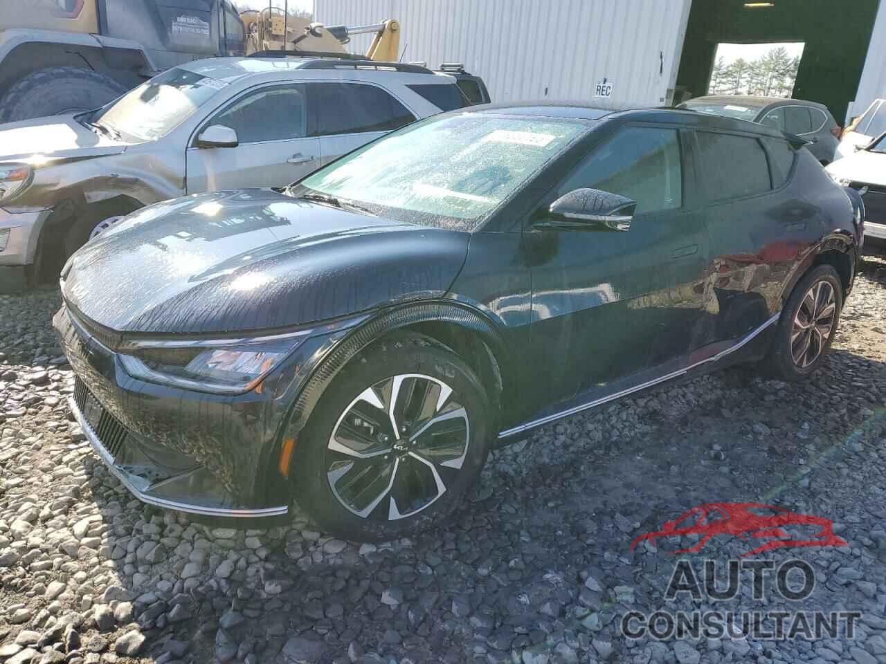 KIA EV6 LIGHT 2023 - KNDC34LA4P5129288