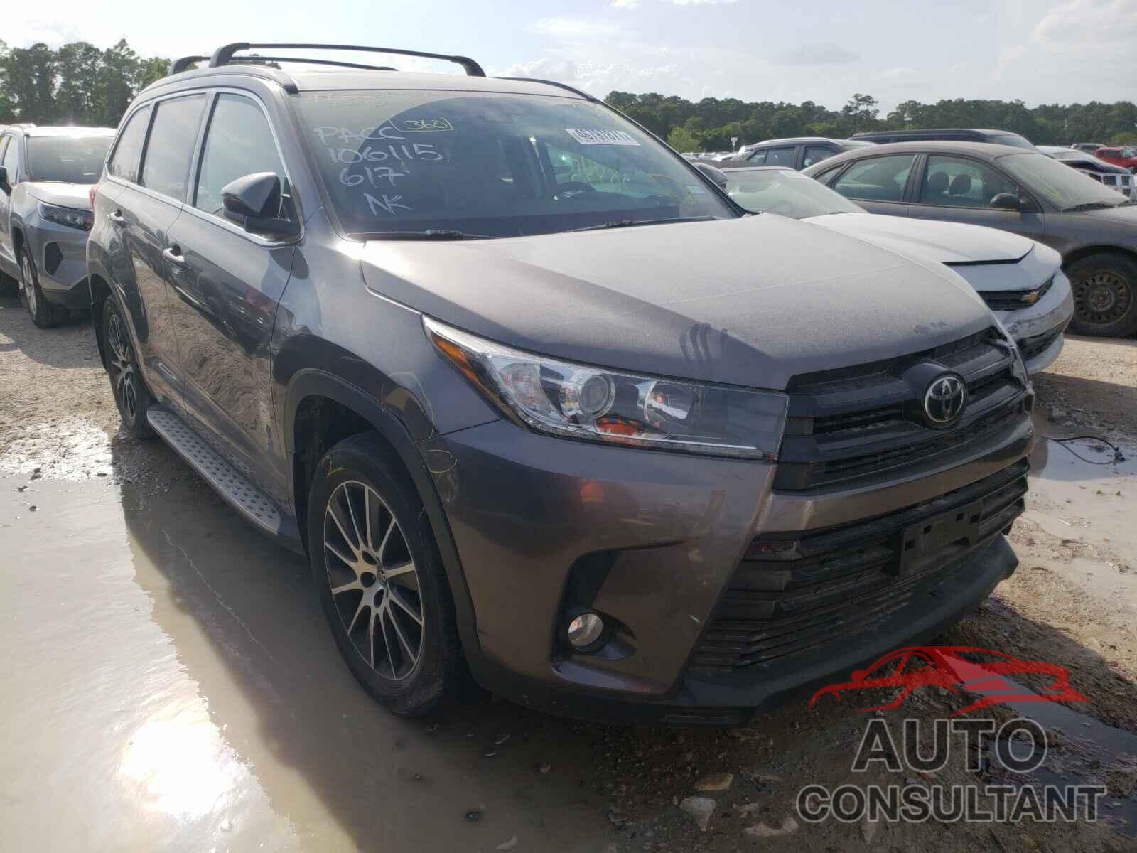 TOYOTA HIGHLANDER 2017 - 5TDKZRFH7HS521712