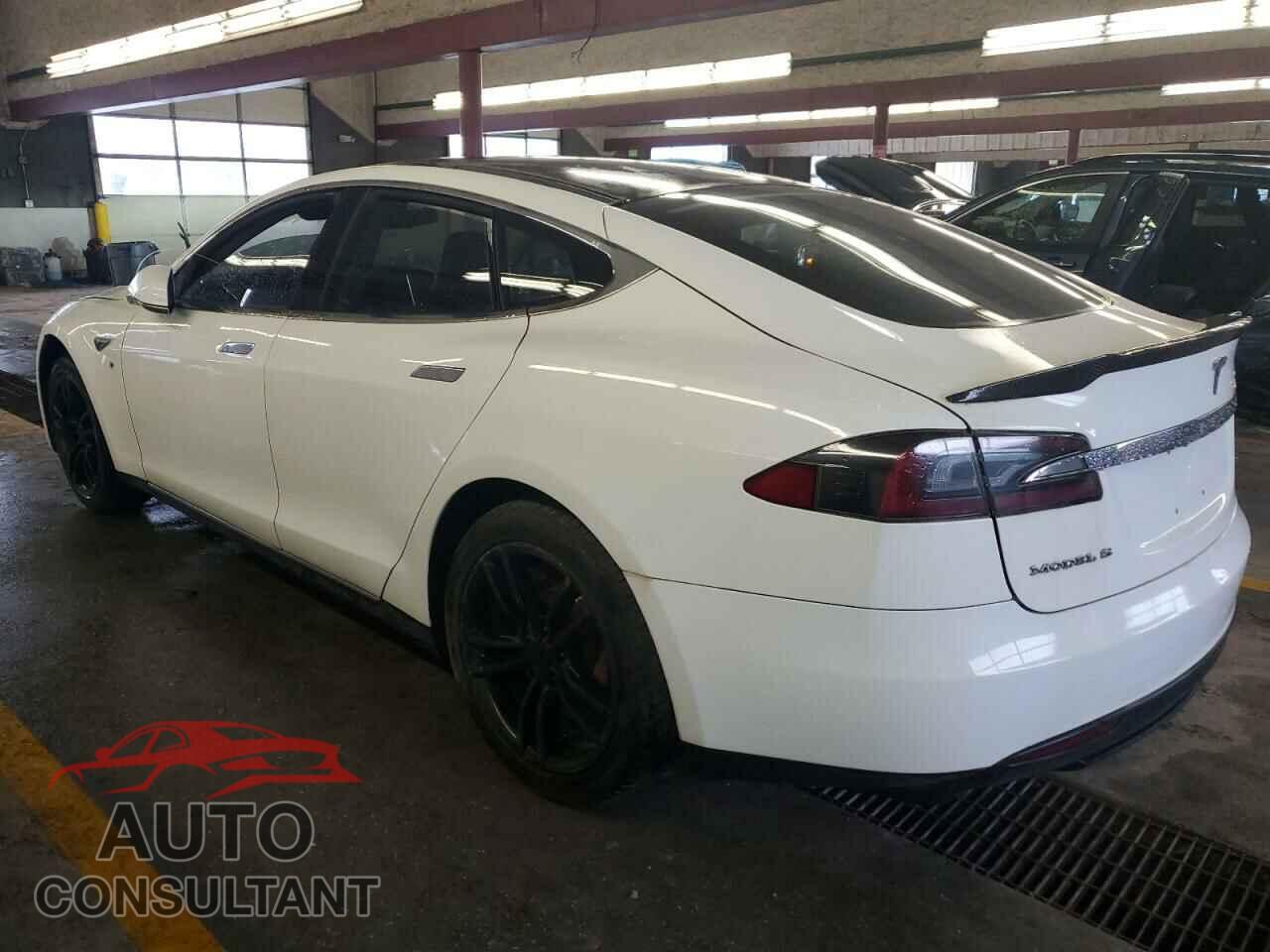 TESLA MODEL S 2013 - 5YJSA1CG1DFP20404