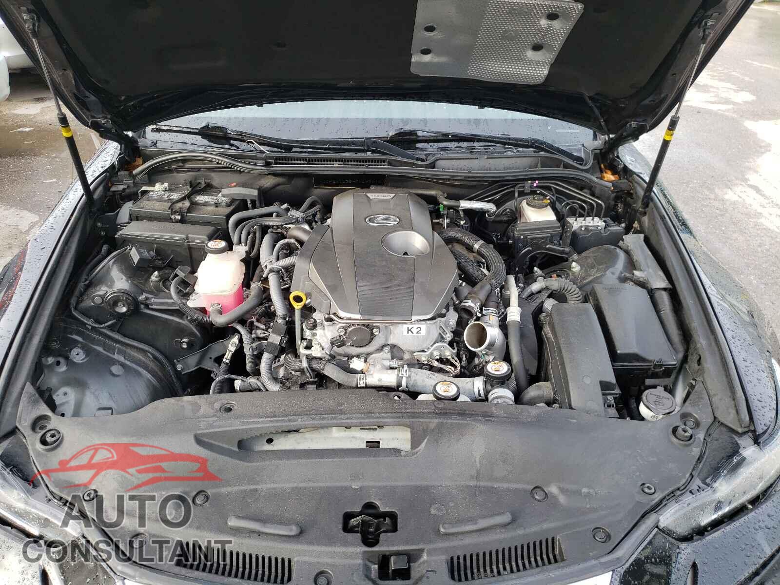LEXUS IS 2017 - JTHBA1D29H5043501