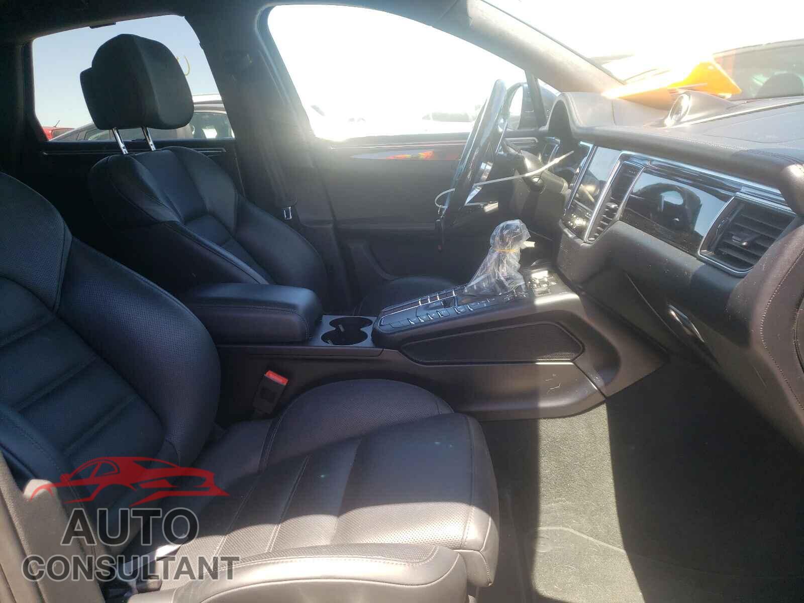 PORSCHE MACAN 2017 - WP1AF2A58HLB60340