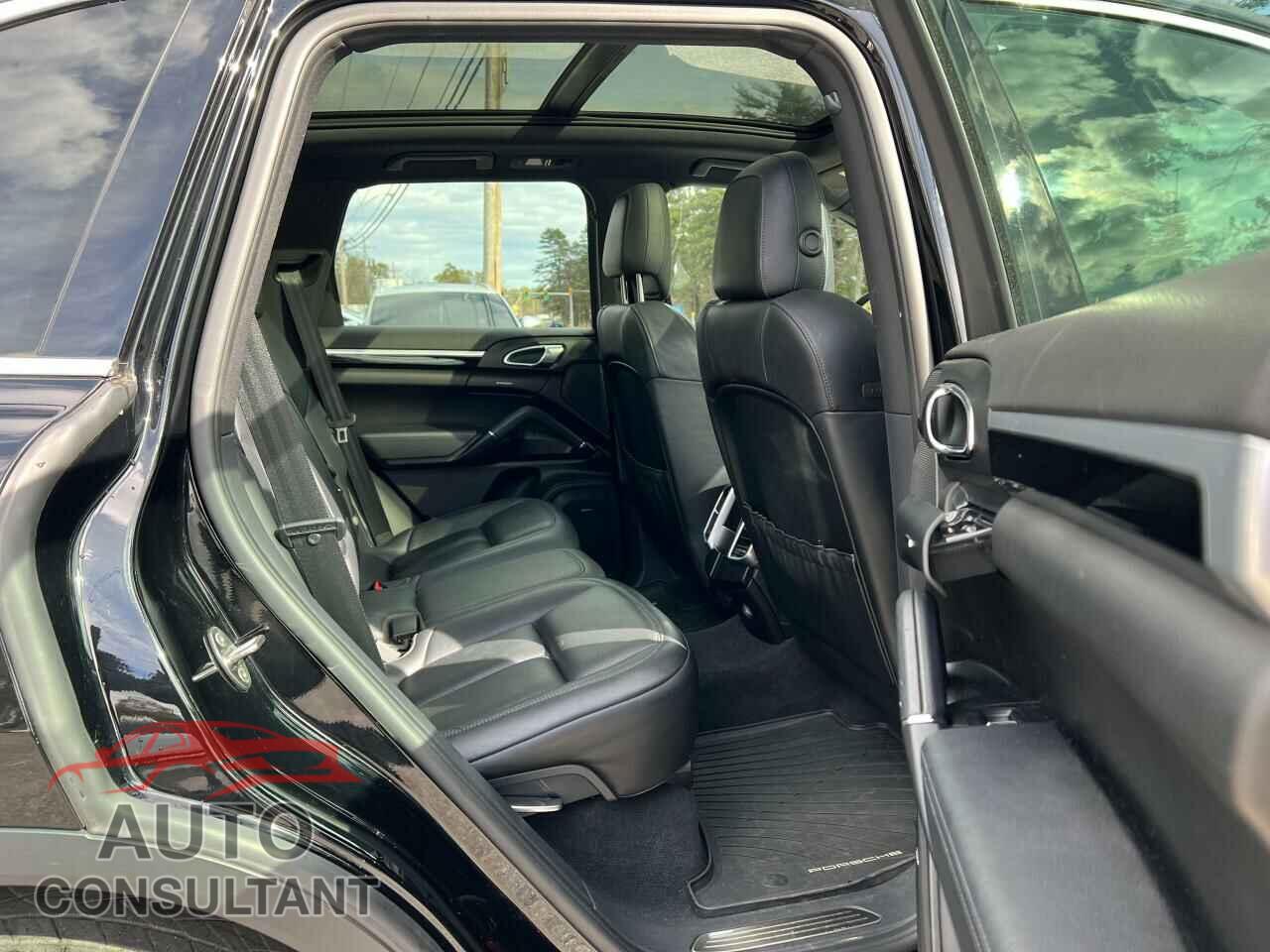 PORSCHE CAYENNE 2016 - WP1AE2A27GLA62150