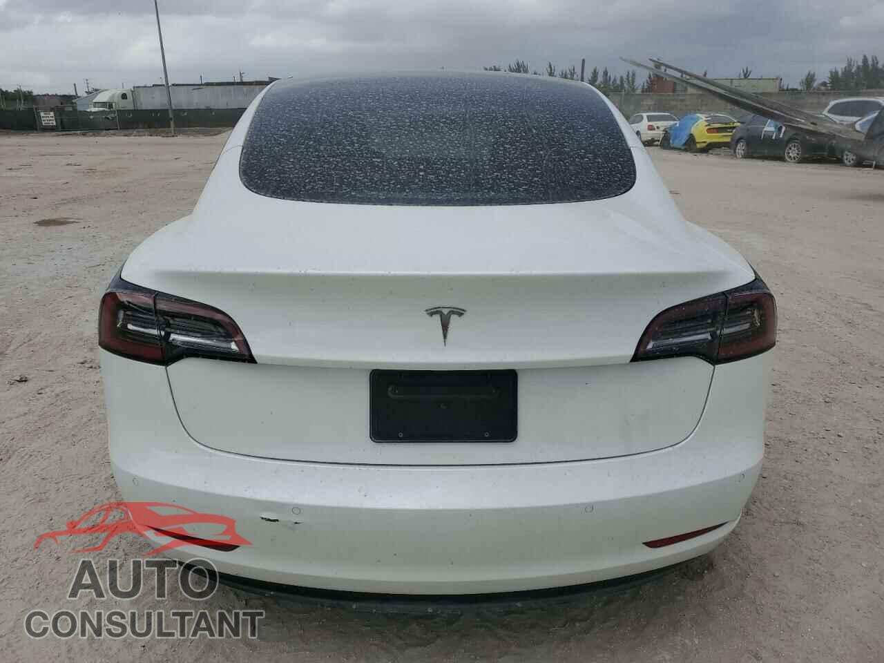 TESLA MODEL 3 2022 - 5YJ3E1EA6NF313794