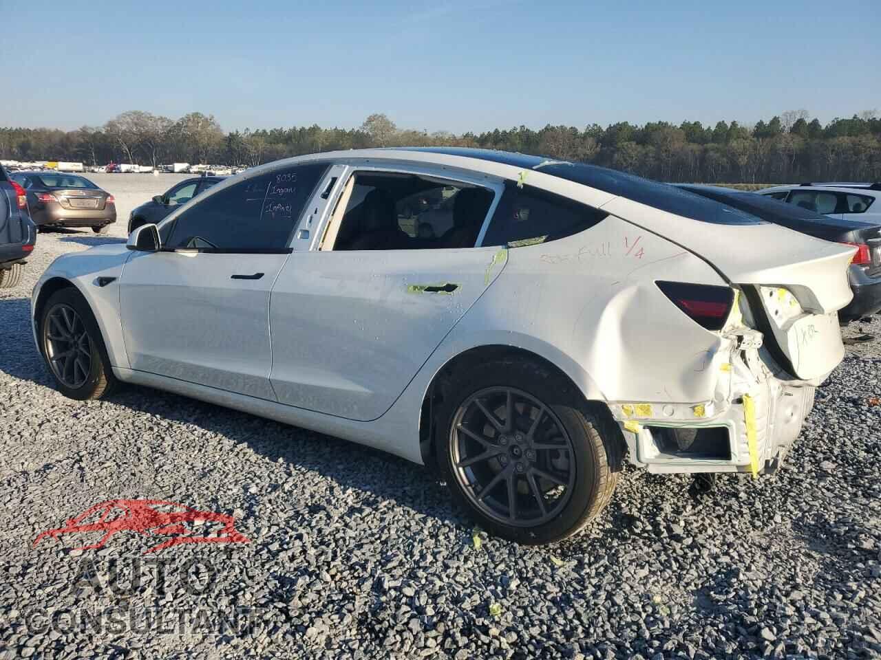 TESLA MODEL 3 2021 - 5YJ3E1EA6MF048552
