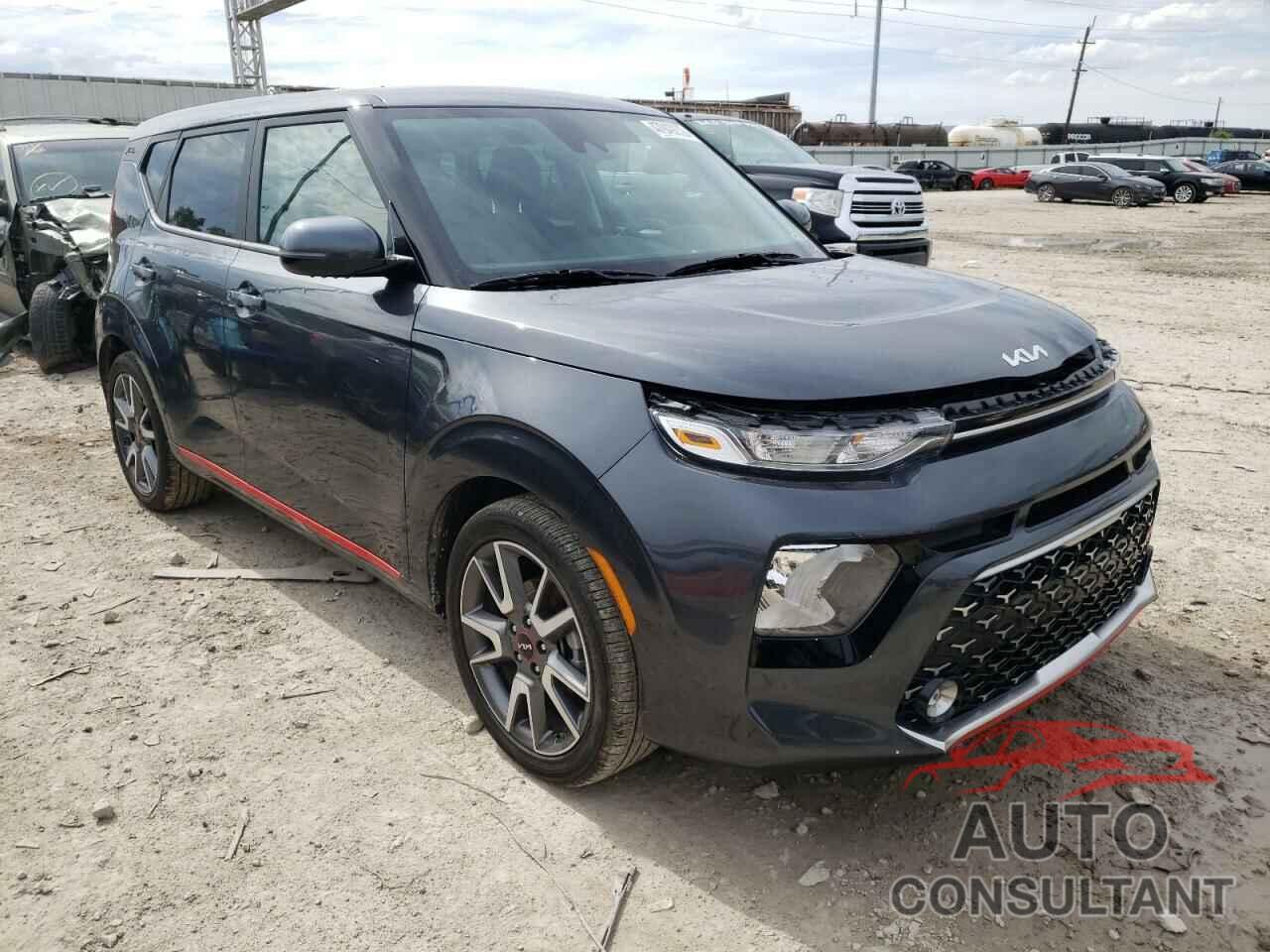 KIA SOUL 2022 - KNDJ63AU2N7824473