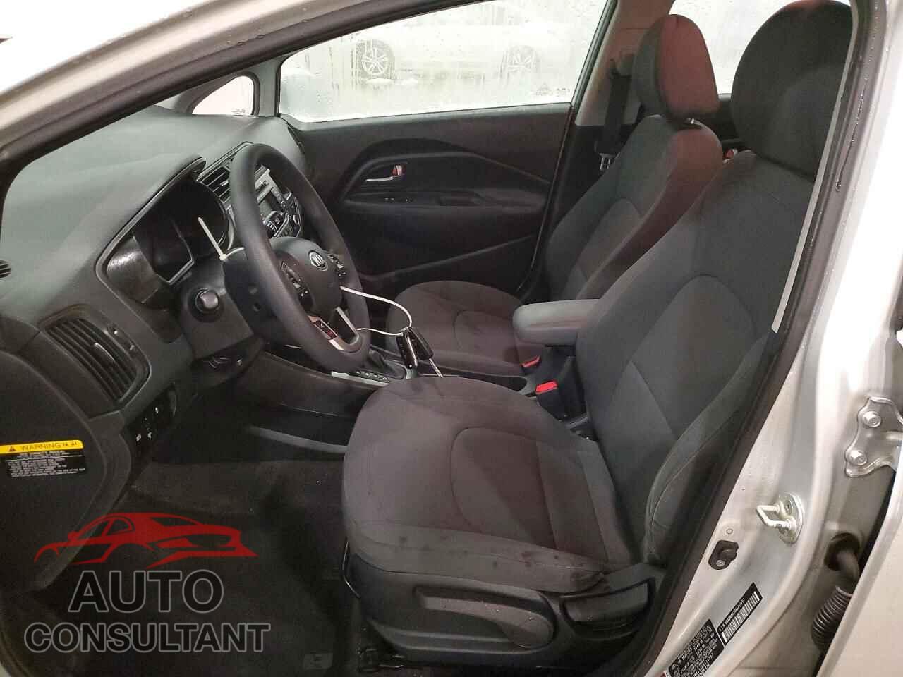 KIA RIO 2014 - KNADN4A34E6414757