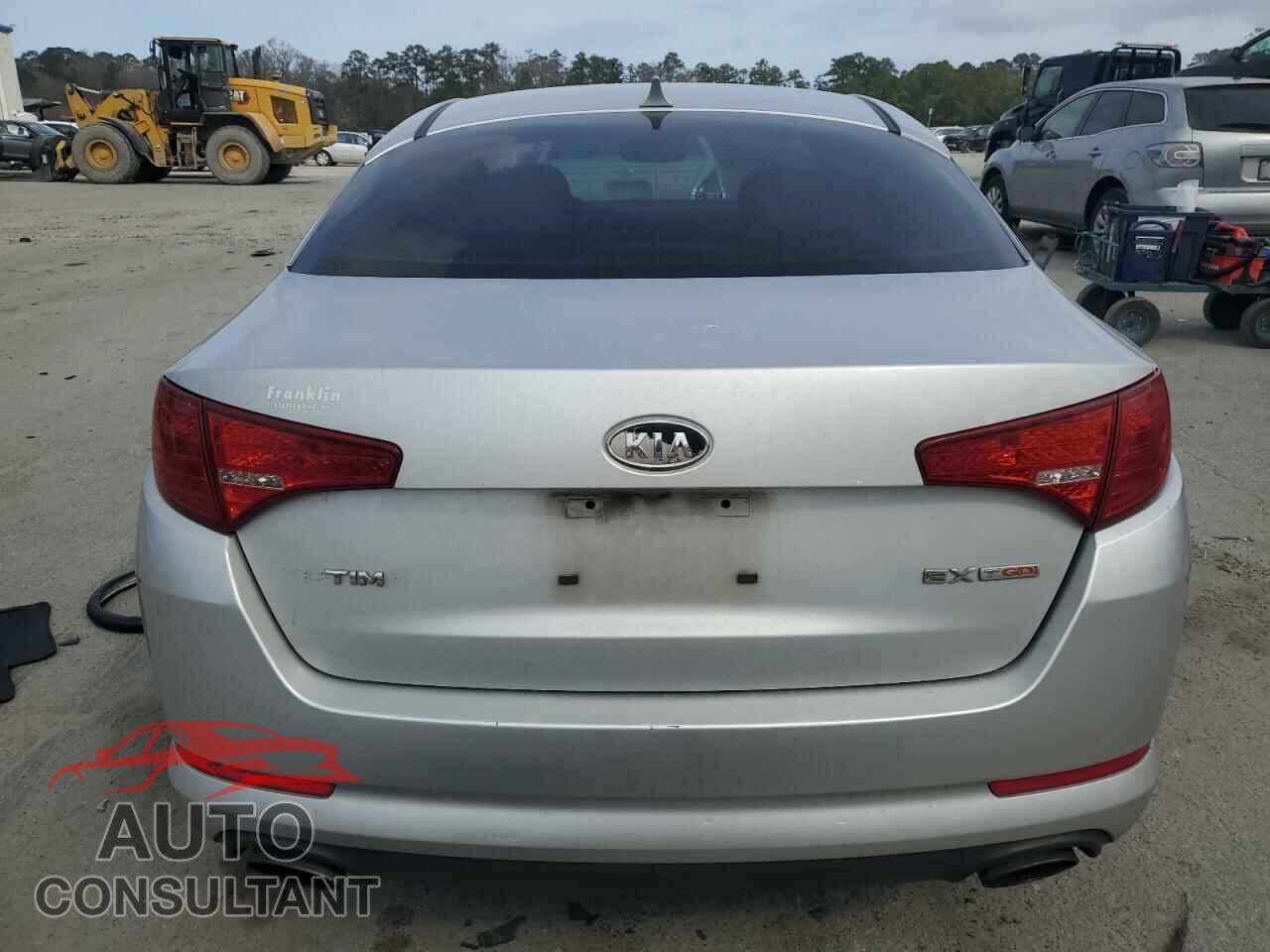 KIA OPTIMA 2011 - KNAGN4A65B5094275