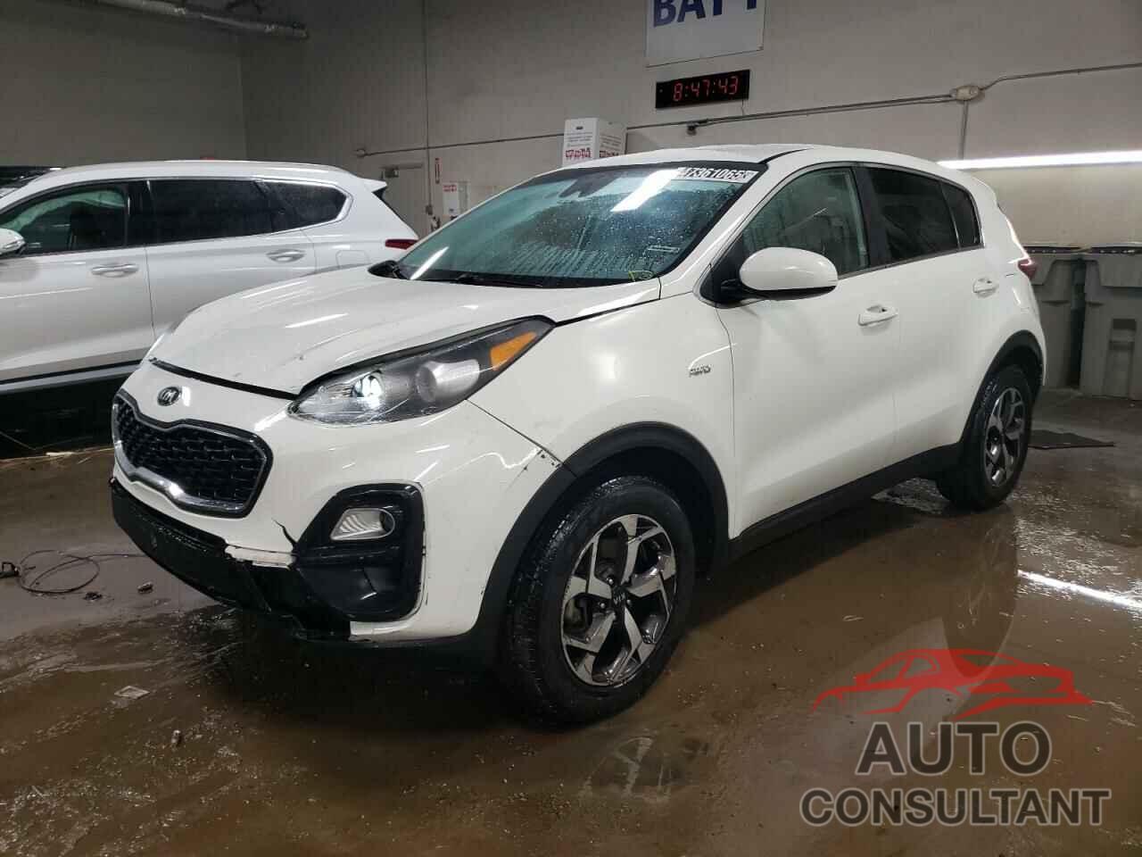 KIA SPORTAGE 2021 - KNDPMCAC6M7864304