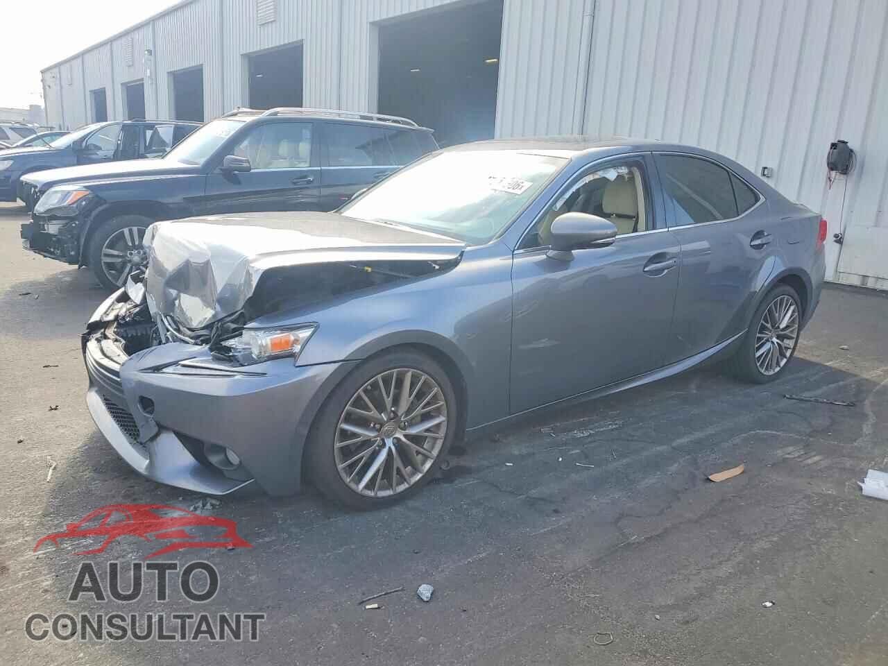 LEXUS IS 2014 - JTHBF1D24E5001251