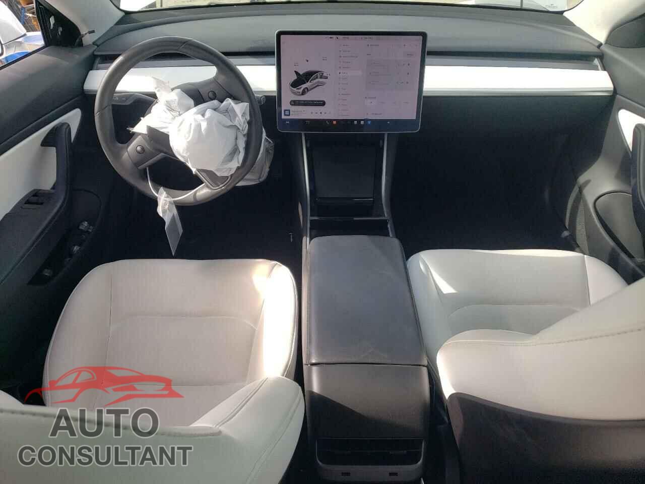 TESLA MODEL 3 2020 - 5YJ3E1EA8LF615925