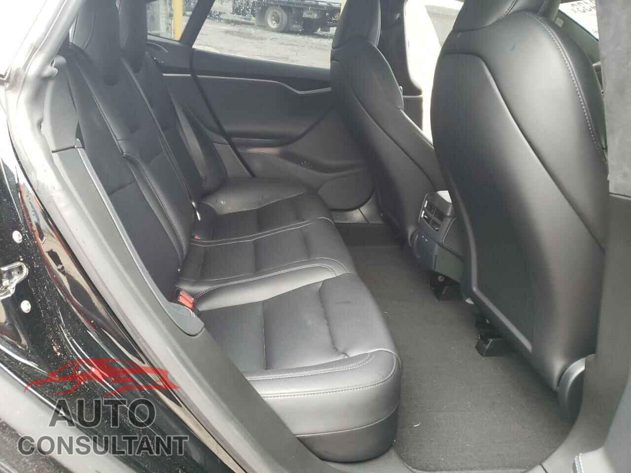 TESLA MODEL S 2020 - 5YJSA1E49LF409871