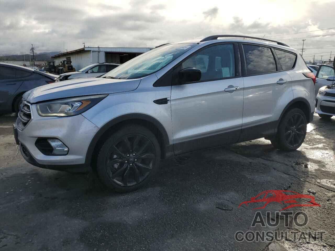 FORD ESCAPE 2019 - 1FMCU0GD9KUB61786