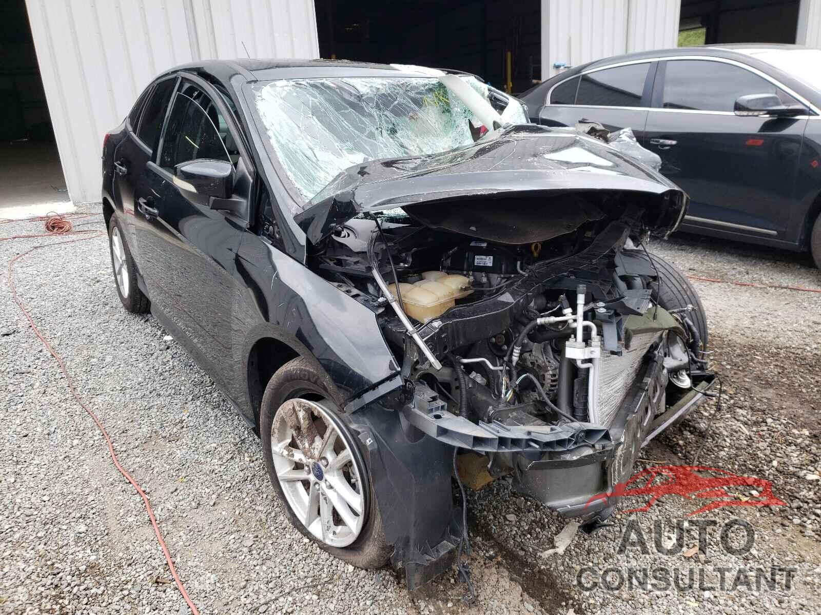 FORD FOCUS 2016 - 1FADP3F23GL242013