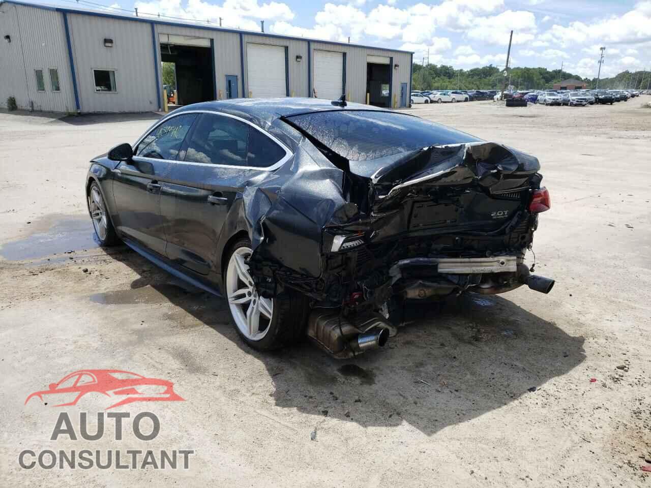 AUDI A5 2018 - WAUFNCF55JA128193