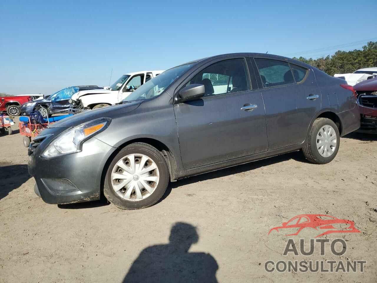 NISSAN VERSA 2018 - 3N1CN7AP9JL842748