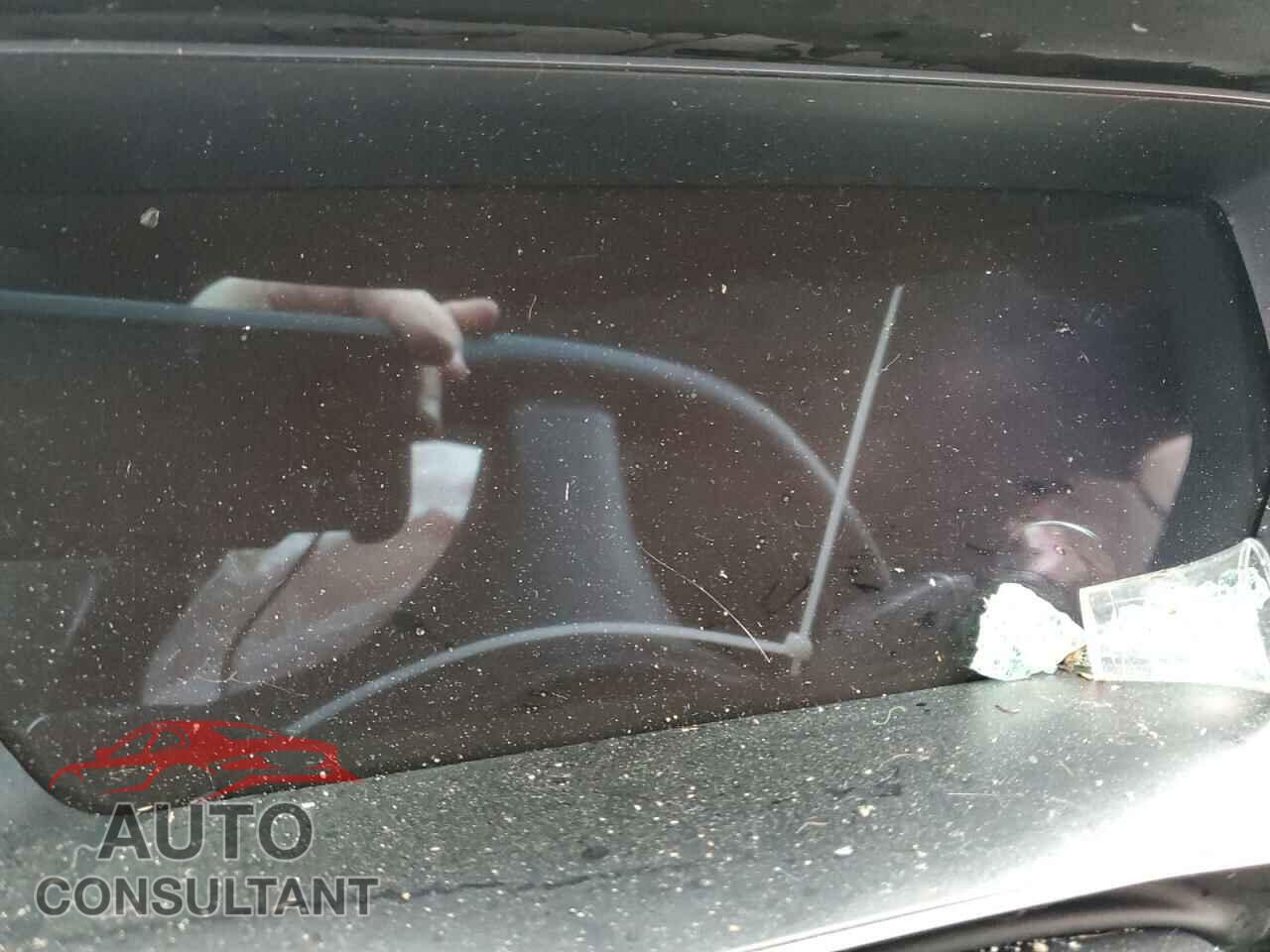 TESLA MODEL S 2018 - 5YJSA1E2XJF243145