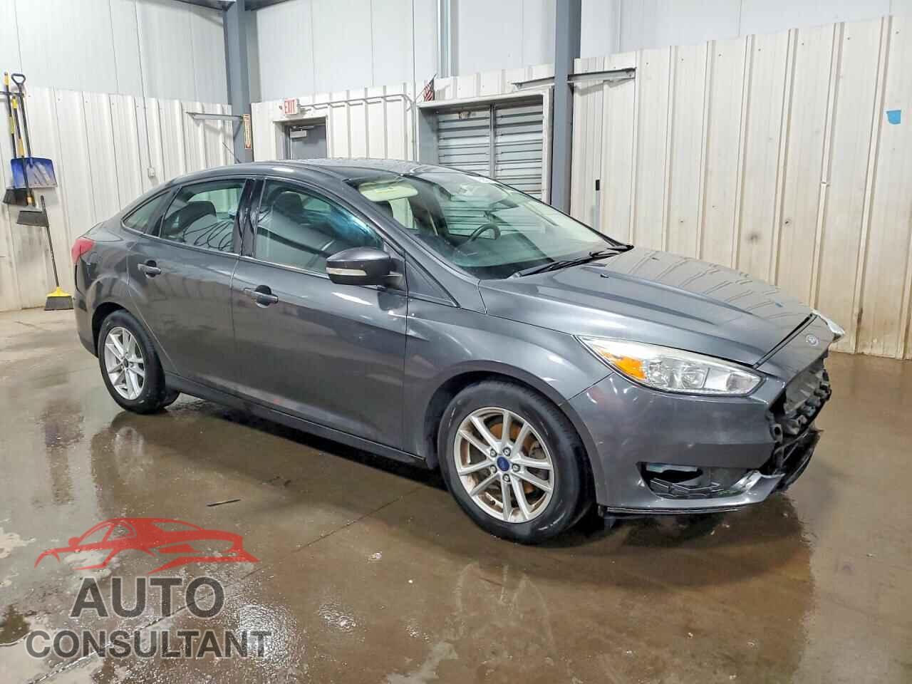 FORD FOCUS 2017 - 1FADP3F26HL205779